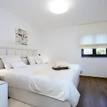Hébergement de vacances Luxurious In With Sauna *