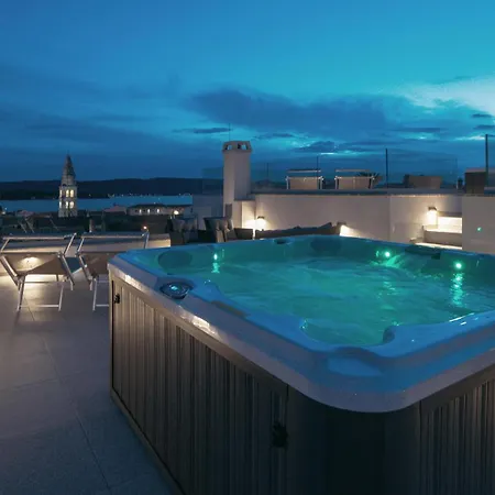 In With House Sea View Holiday home