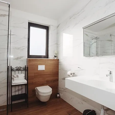 Luxurious In With Sauna * Turanj